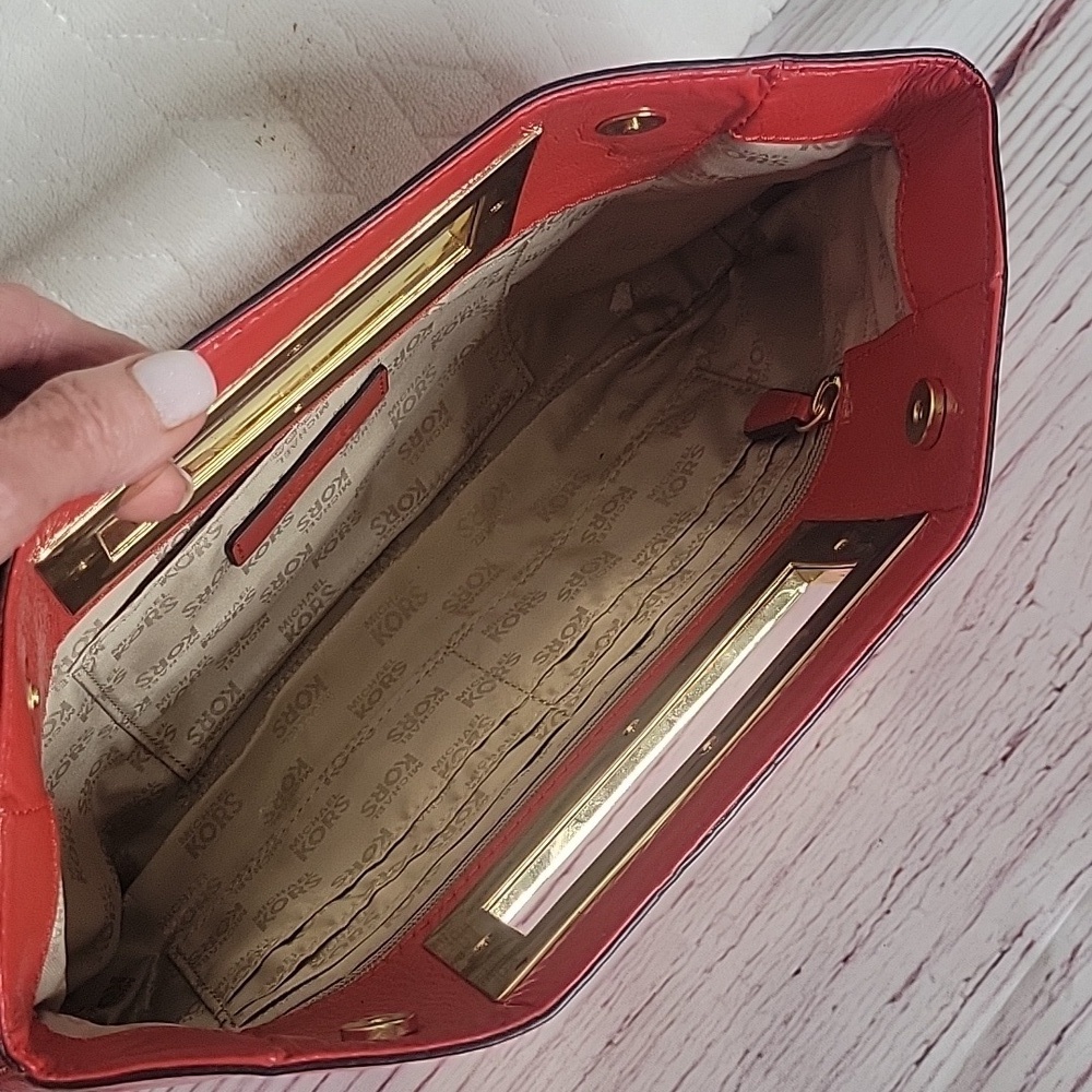 Michael Kors Red Clutch Bag - Picture 4 of 4
